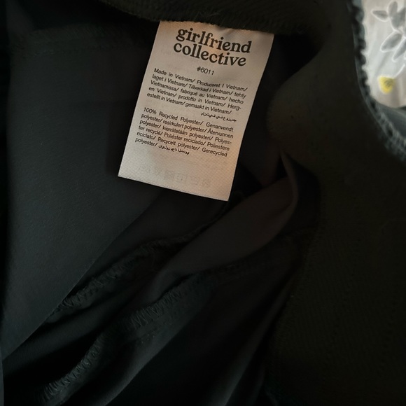 Girlfriend collective Summit Track Pant in moss - Picture 4 of 5